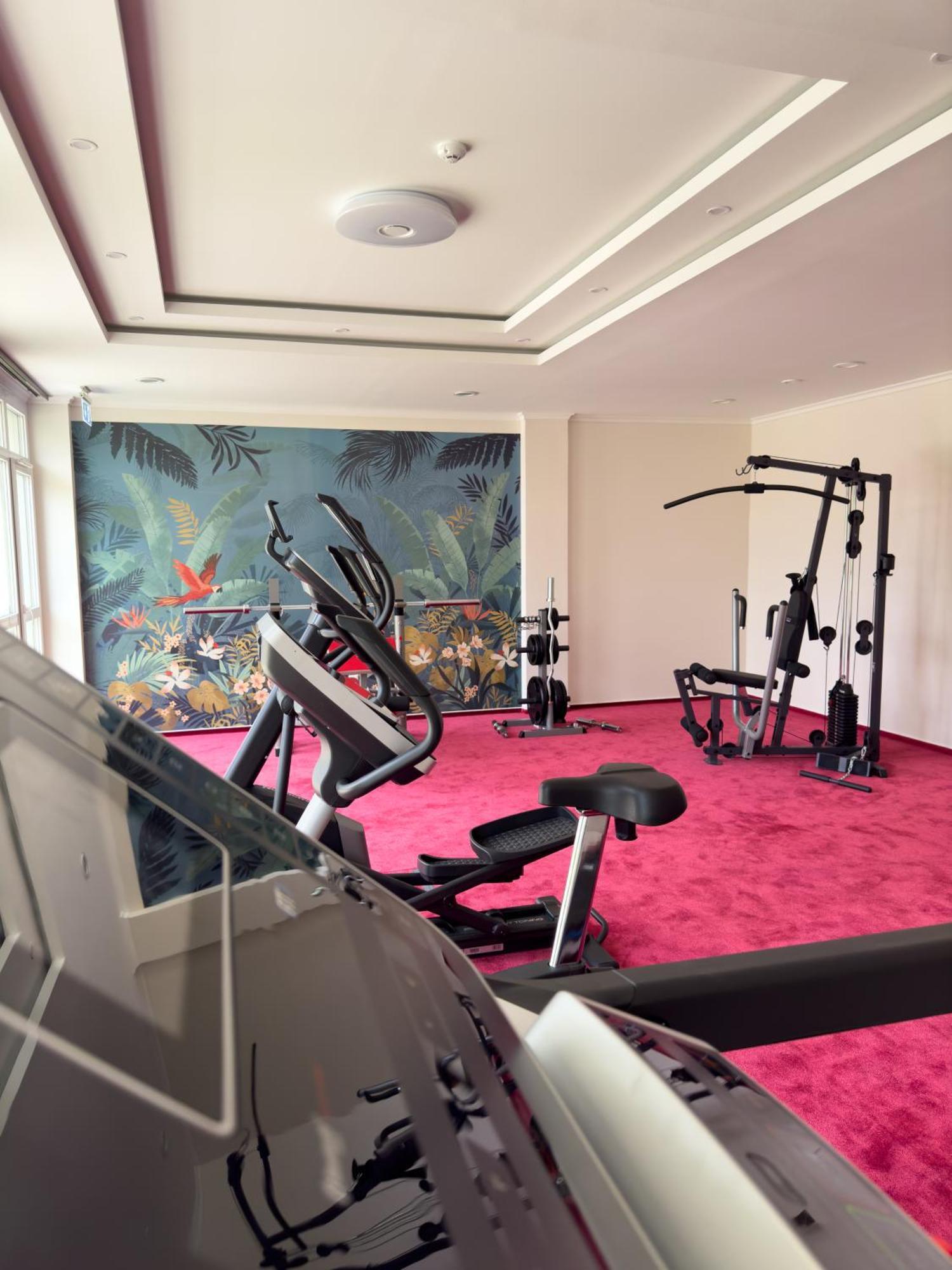 Hotel Aurora 미슈콜츠 외부 사진