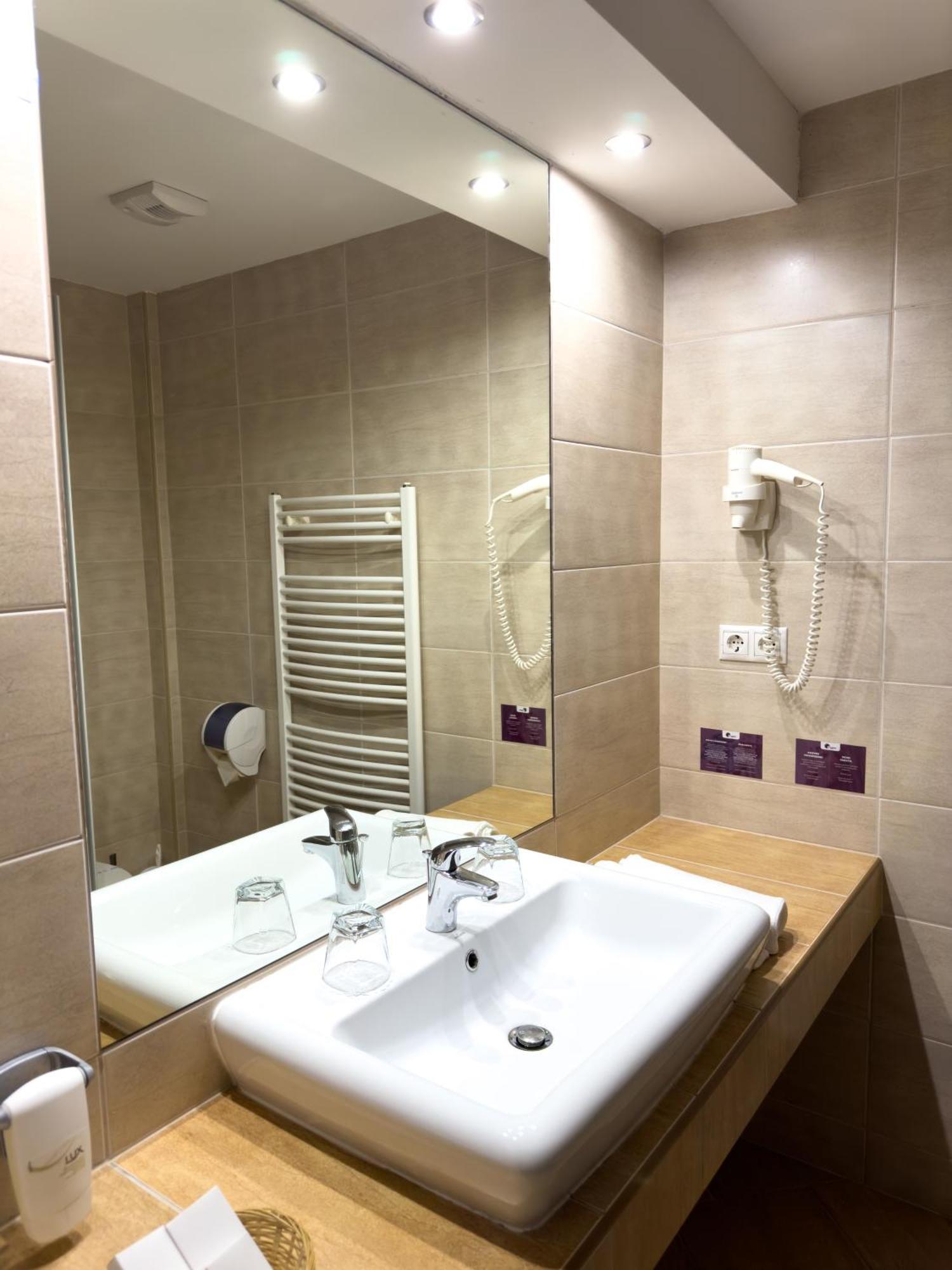 Hotel Aurora 미슈콜츠 외부 사진